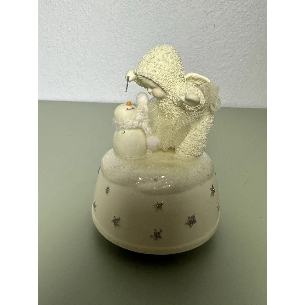 Dept 56 Snowbabies Music Box A‎ Little Holiday Magic Plays Let It Snow Figurine